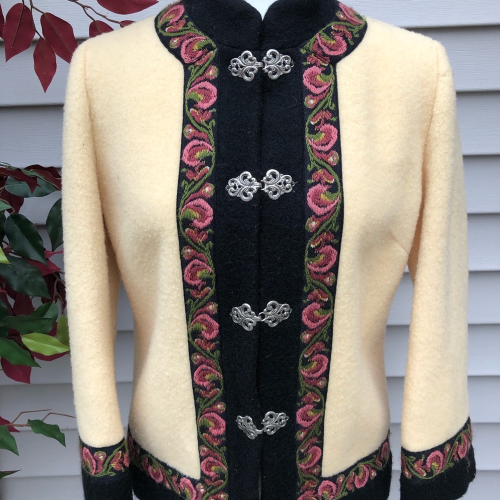 FIRDA WOOL SWEATER SIZE 38(S)